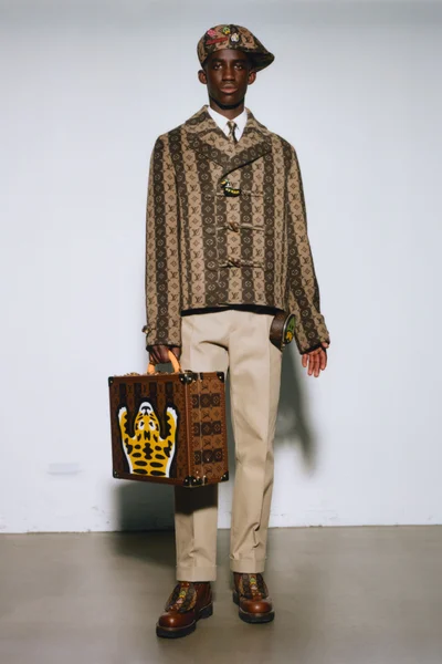Look 8